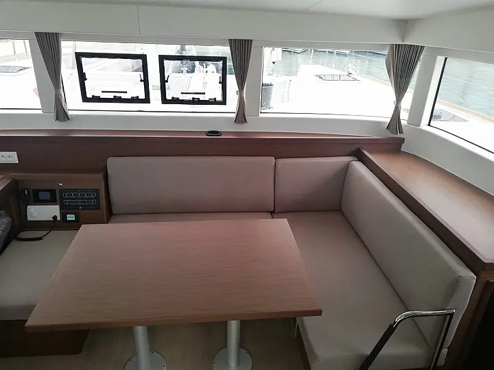 Lagoon 40 - 