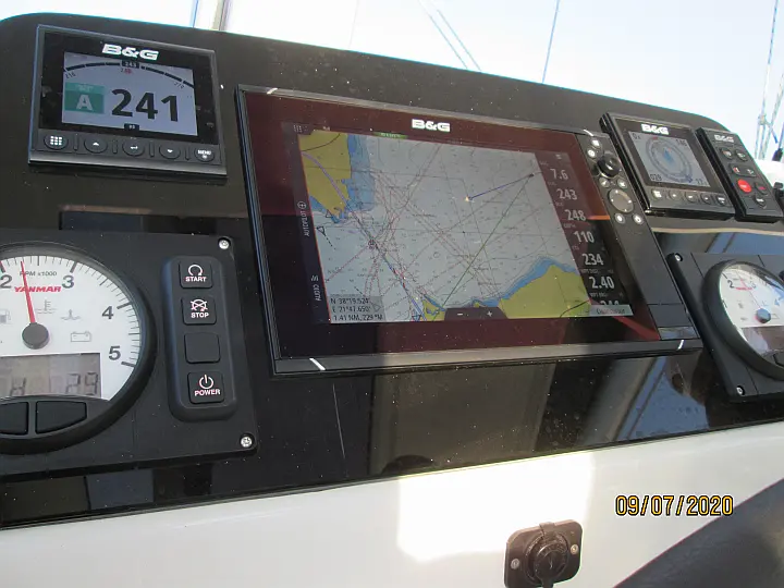 Lagoon 42 - 
