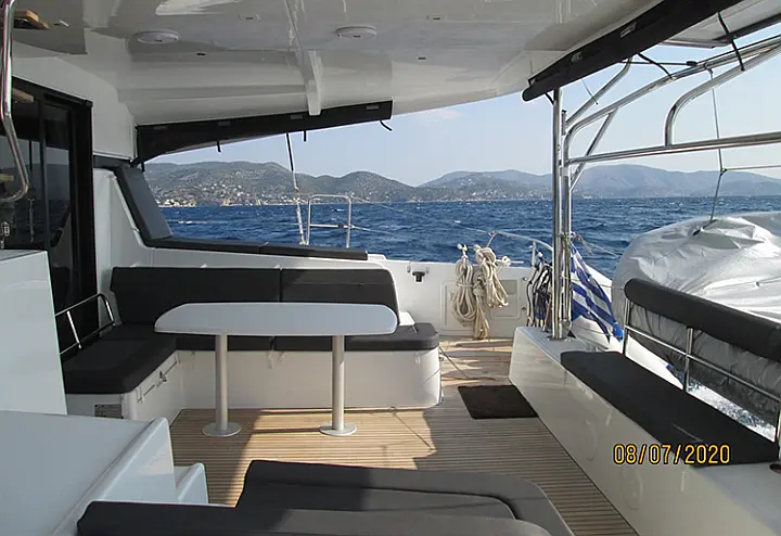 Lagoon 42 - 