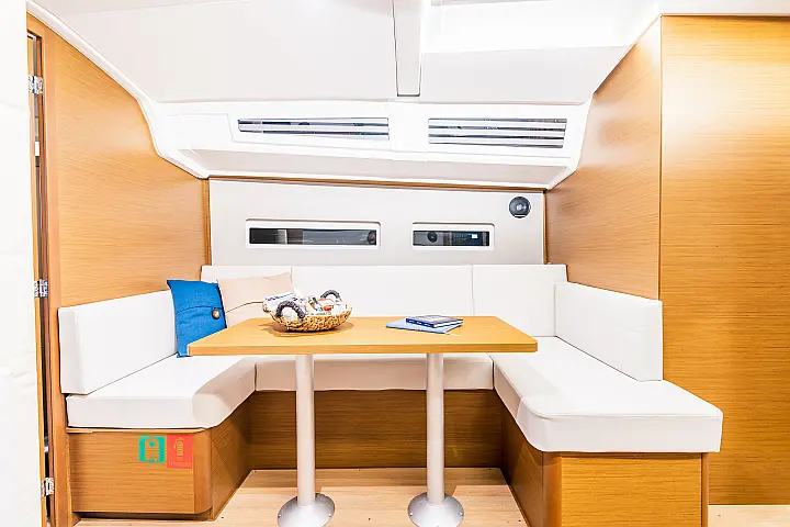 Sun Odyssey 410 - 