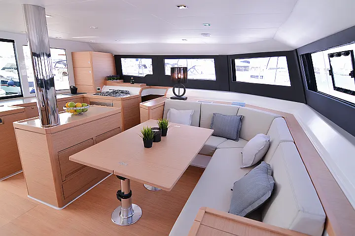 Dufour Catamaran 48 - 