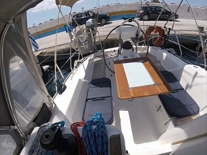 Hanse 342 - 