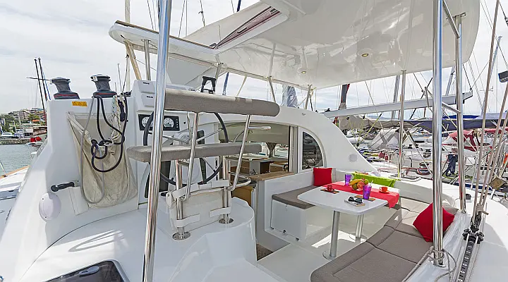 Lagoon 380  - 