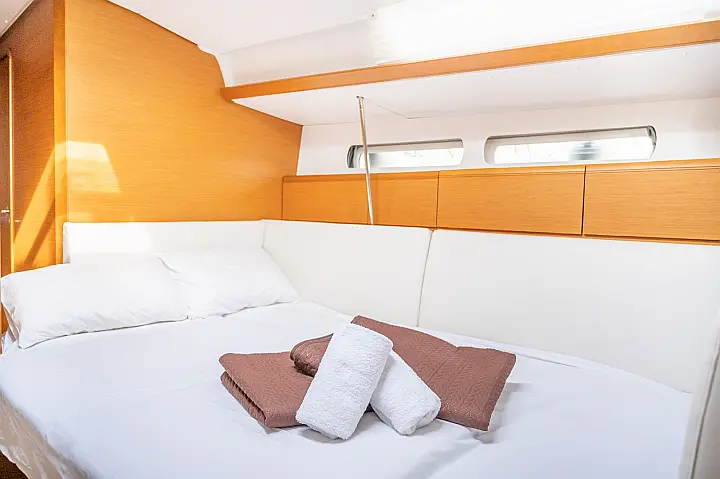 Sun Odyssey 449 - 