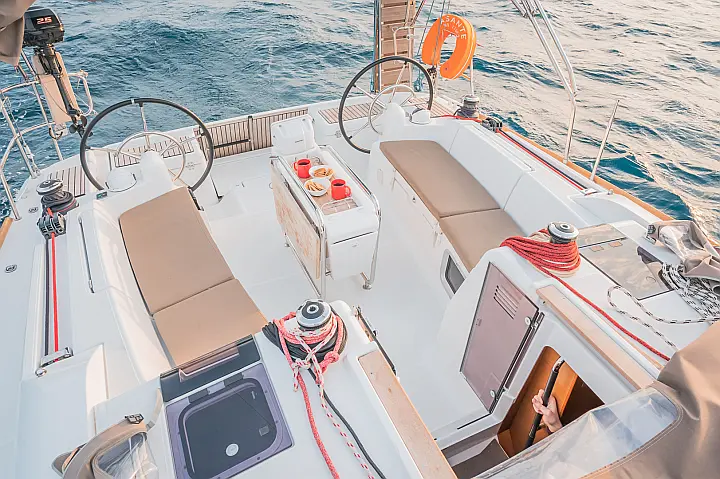 Sun Odyssey 449 - 