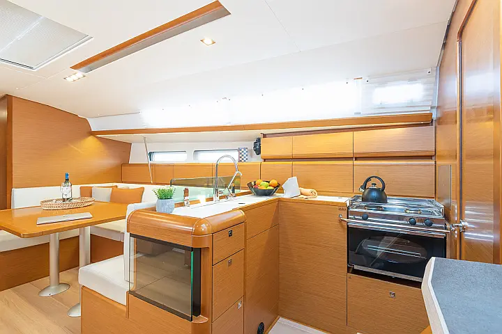 Sun Odyssey 449 - 