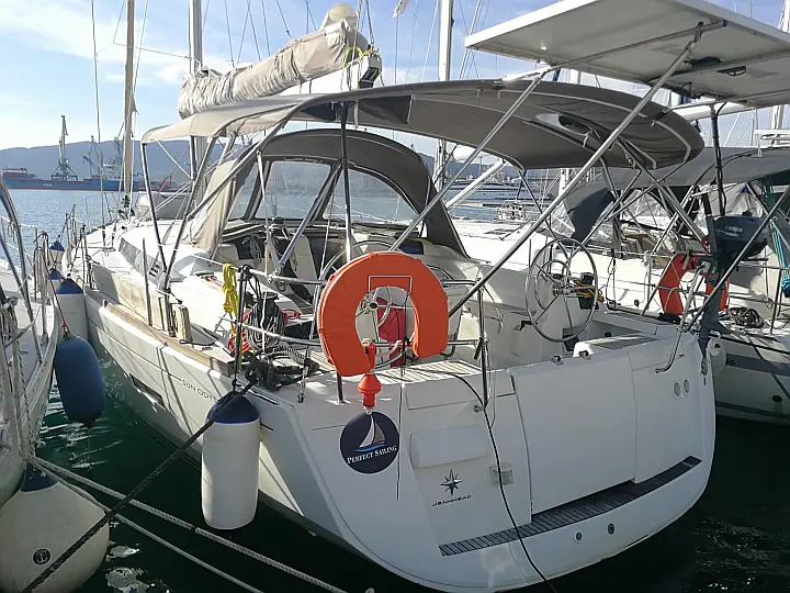Jeanneau 439 - 