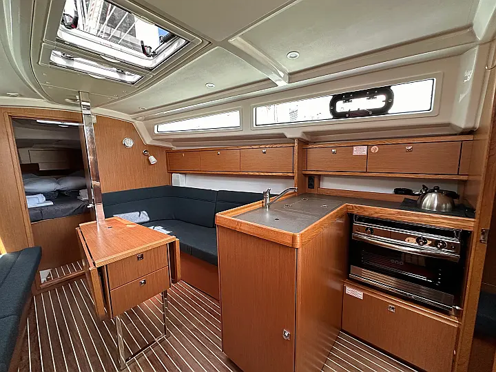 Bavaria Cruiser 34 - 