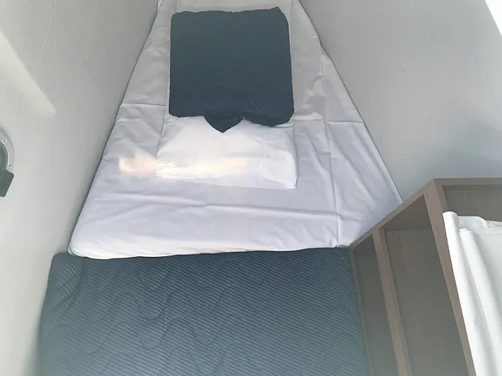 Lagoon 42 - 