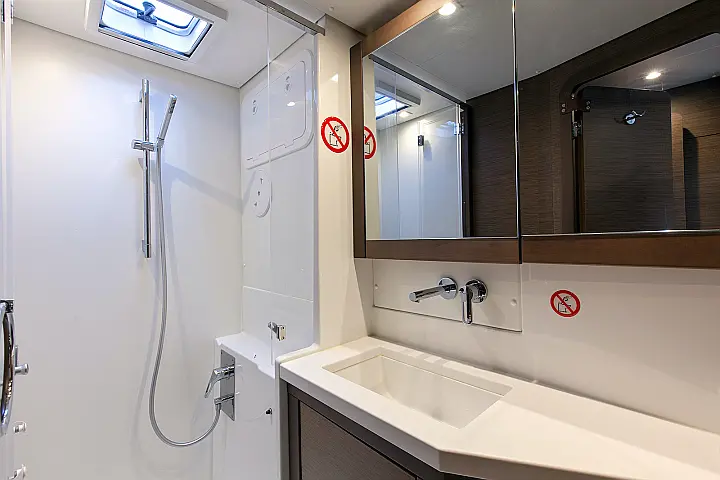 Lagoon 450  Flybridge - 