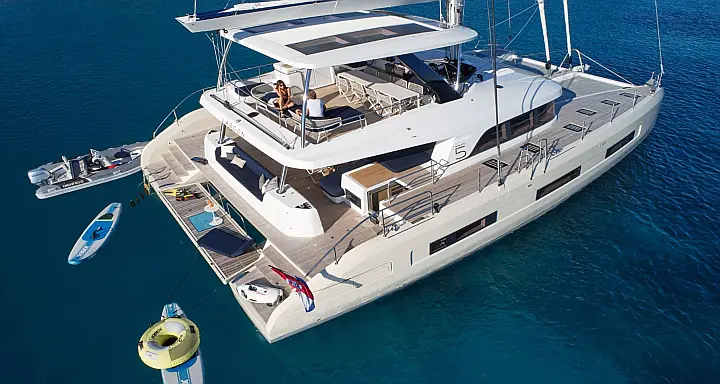 Lagoon Sixty 5 (2021) - 