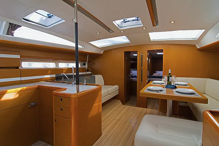 Jeanneau 53 - 