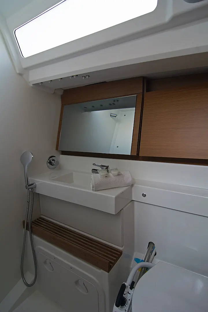 Sun Odyssey 440 - 