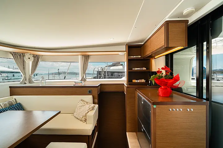 Lagoon 46   - 