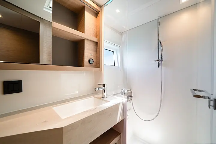 Lagoon 46/12  - 
