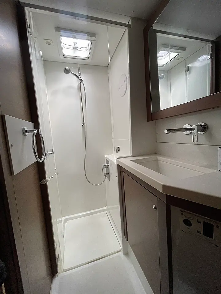 Lagoon 450F - 