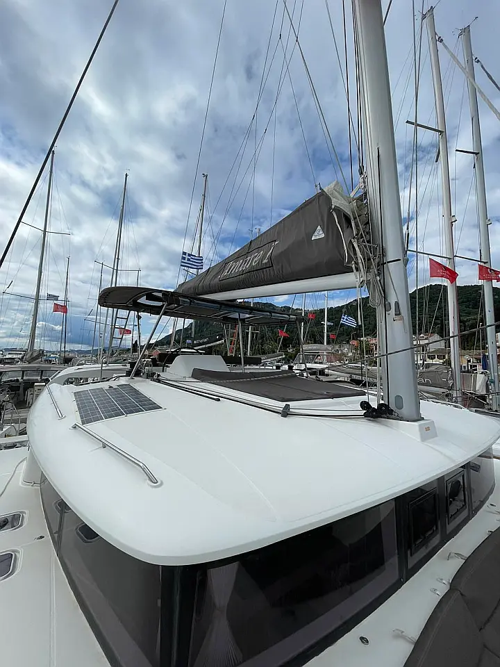 Lagoon 450F - 