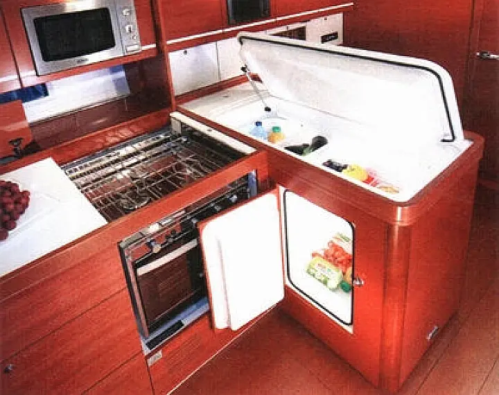 Dufour 450 GL - Fridge