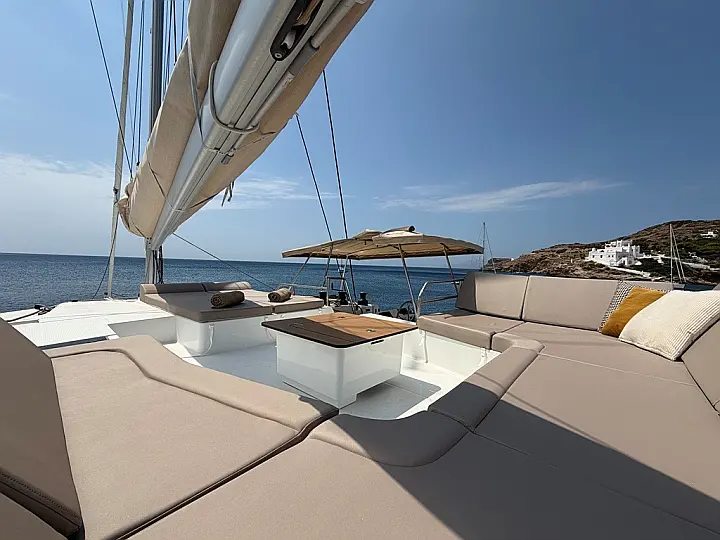 Aura 51 Skippered  - 
