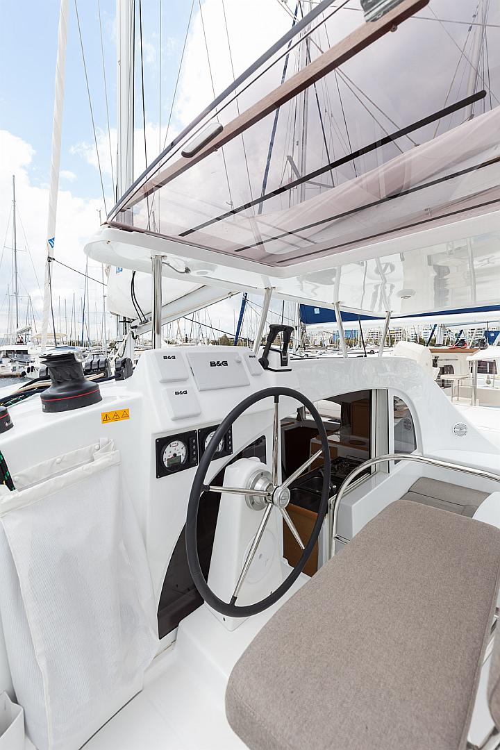 Lagoon 380 - 