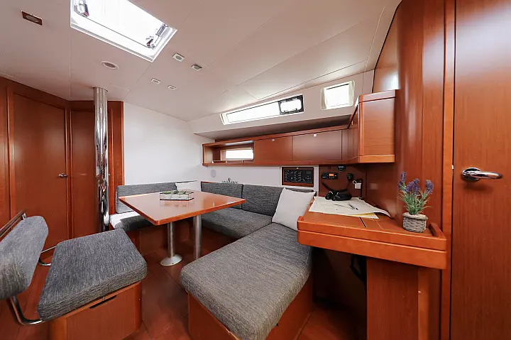 Oceanis 45-4 CABINS - 