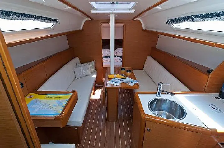 Sun Odyssey 33i - 