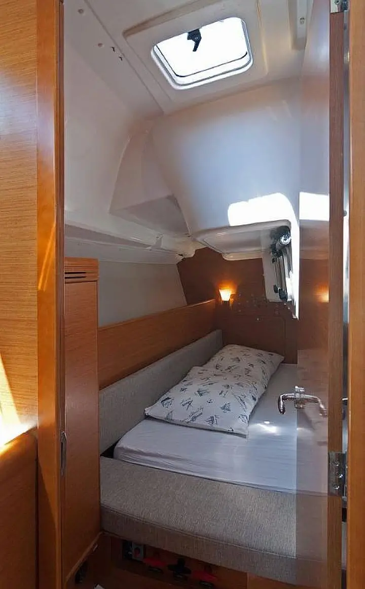 Sun Odyssey 33i - 