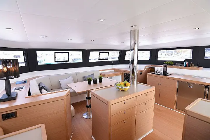 Dufour Catamaran 48 - Lounge