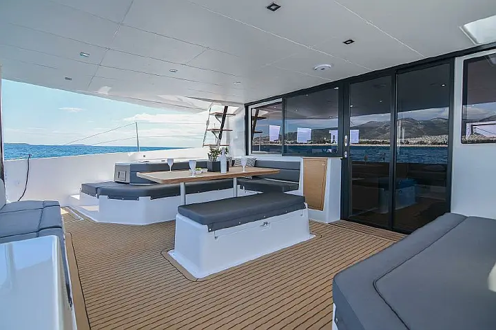 Dufour Catamaran 48 - Cockpit