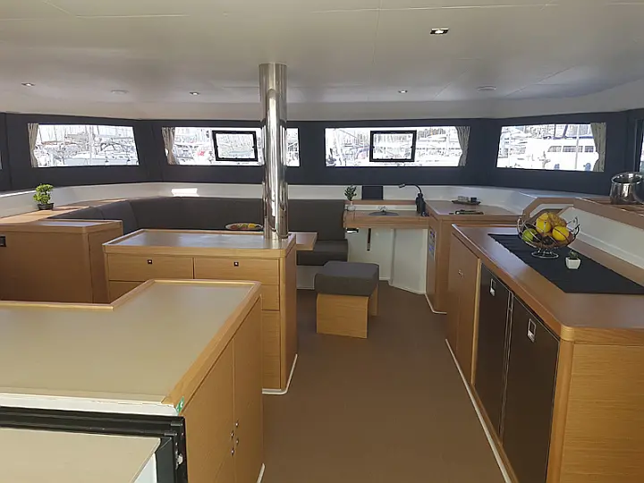 Dufour Catamaran 48 - 