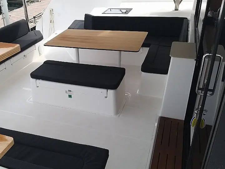 Dufour Catamaran 48 - 