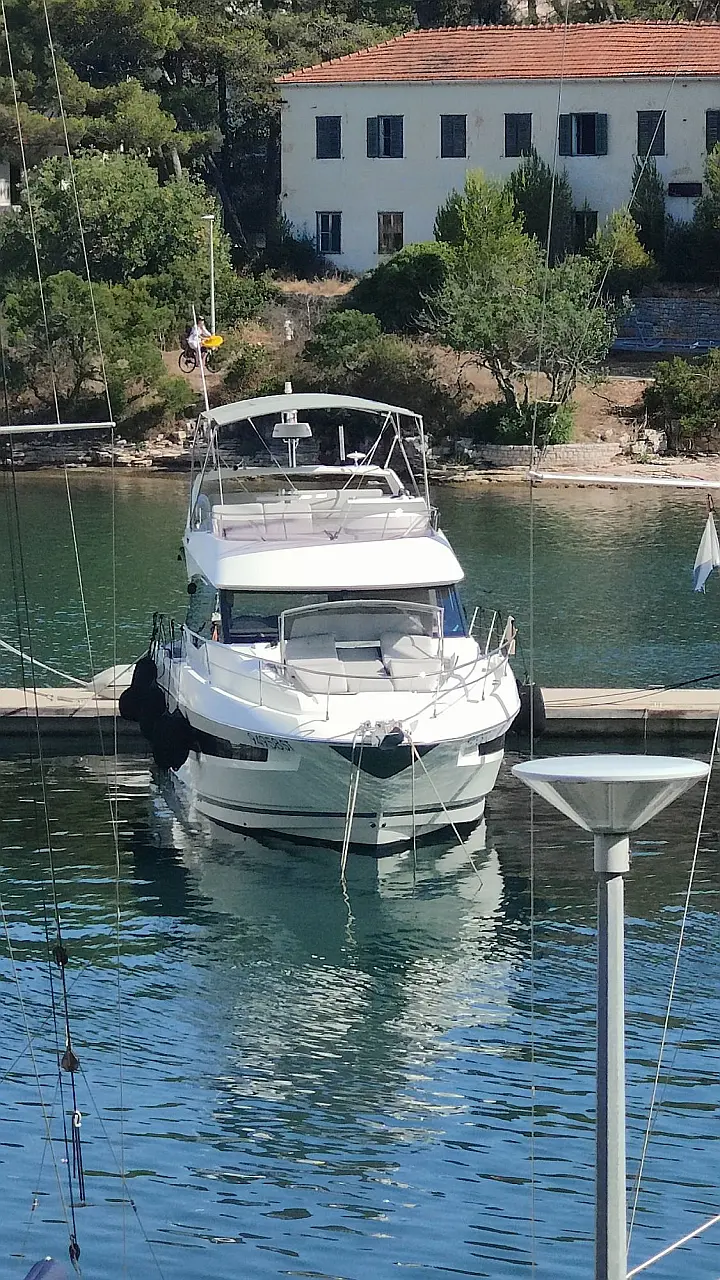 Prestige 460 - 