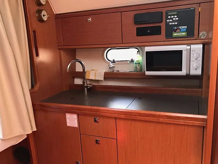 Bavaria Sport 32 - 