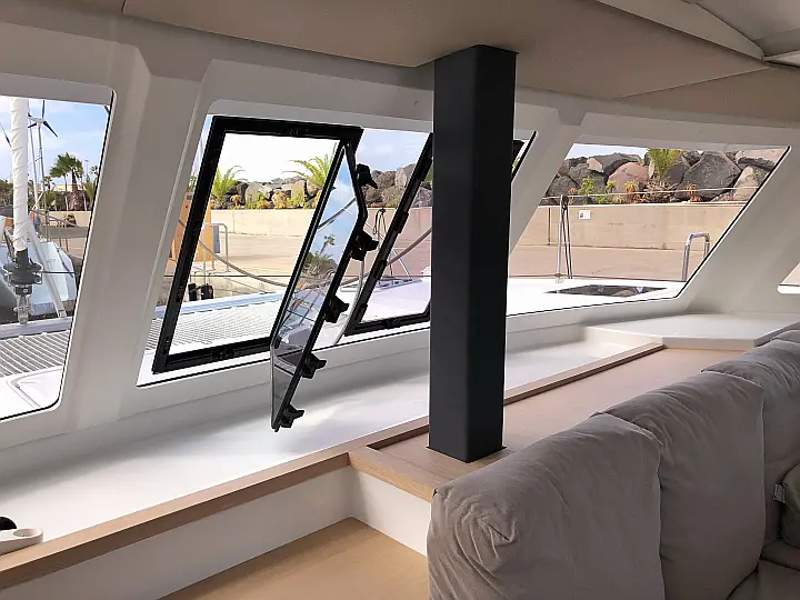 Lucia 40 - 