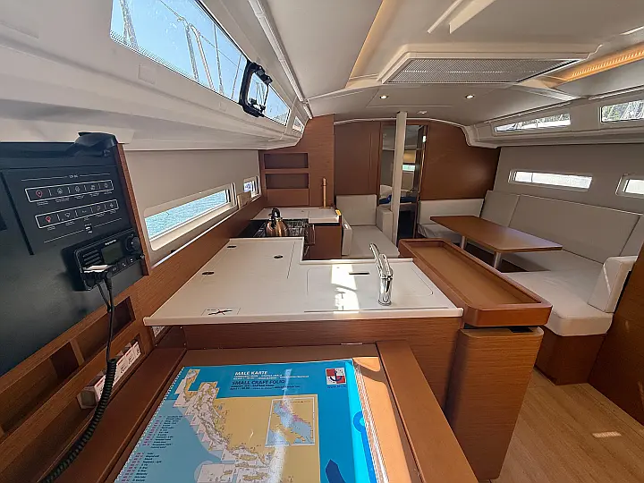 Sun Odyssey 410 - 