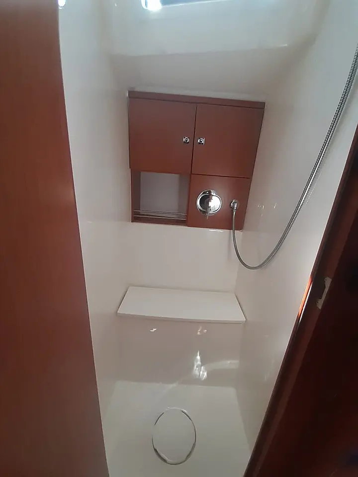 Bavaria Cruiser 46   - 