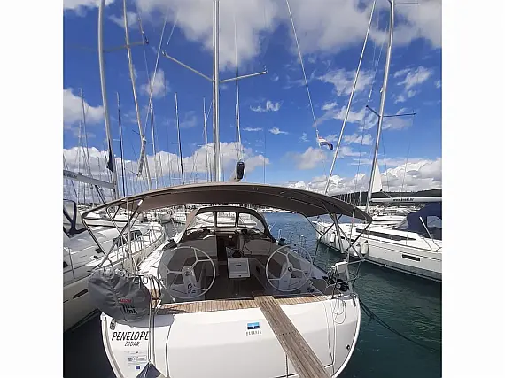 Bavaria Cruiser 46  