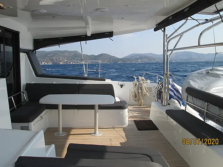 Lagoon 42 - 