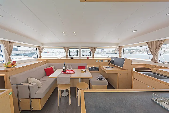 Lagoon 400S2 - 