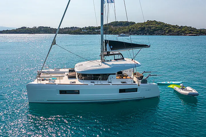Lagoon 40  - 