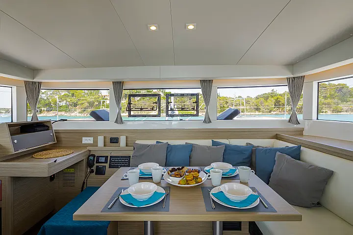 Lagoon 40  - 