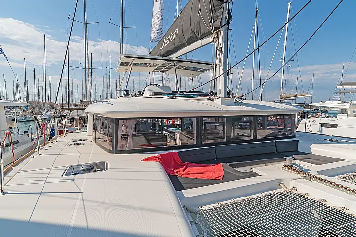 Lagoon 450  Fly A/C & GEN & WM - 