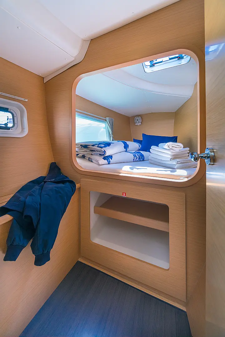 Lagoon 380 - 