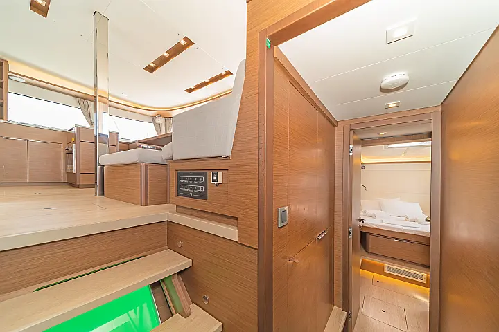 Lagoon 46 A/C & GEN & WM - 