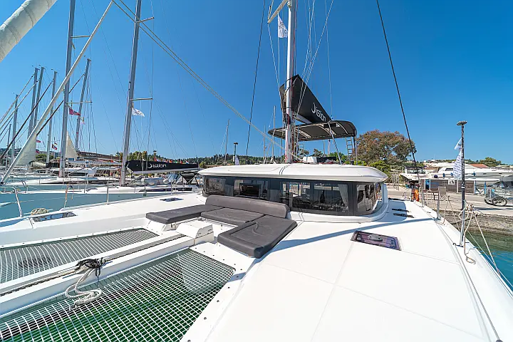 Lagoon 46 A/C & GEN & WM - 