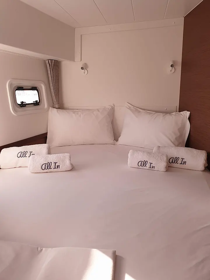 Lagoon 42 - 