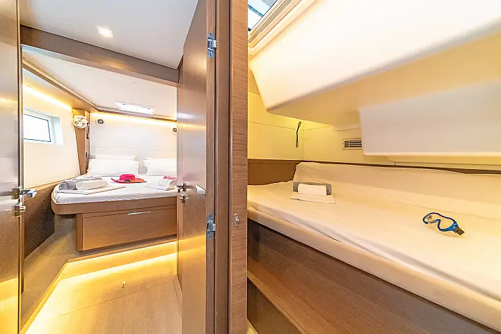 Lagoon 50 A/C & GEN & WM - 