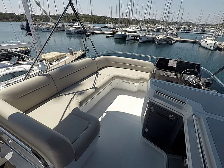 Galeon 480 Fly - Galeon 480 Fly