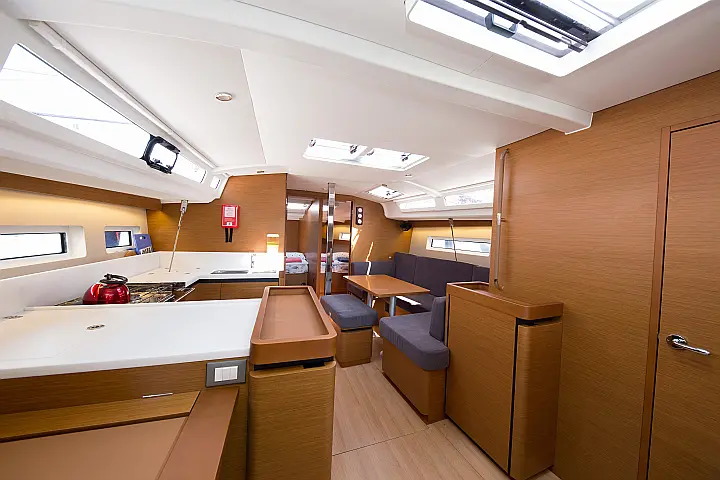 Sun Odyssey 440 - 