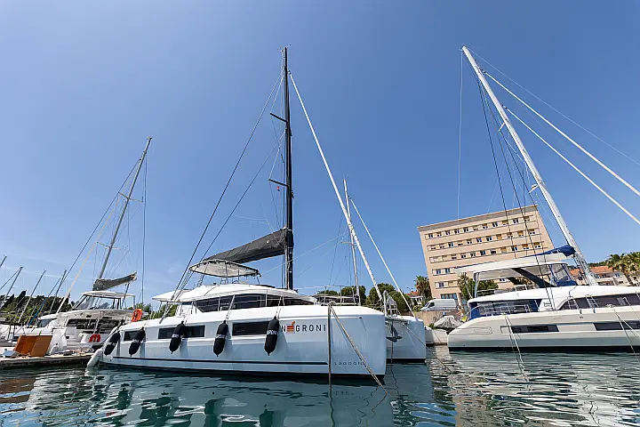Lagoon 51 - 